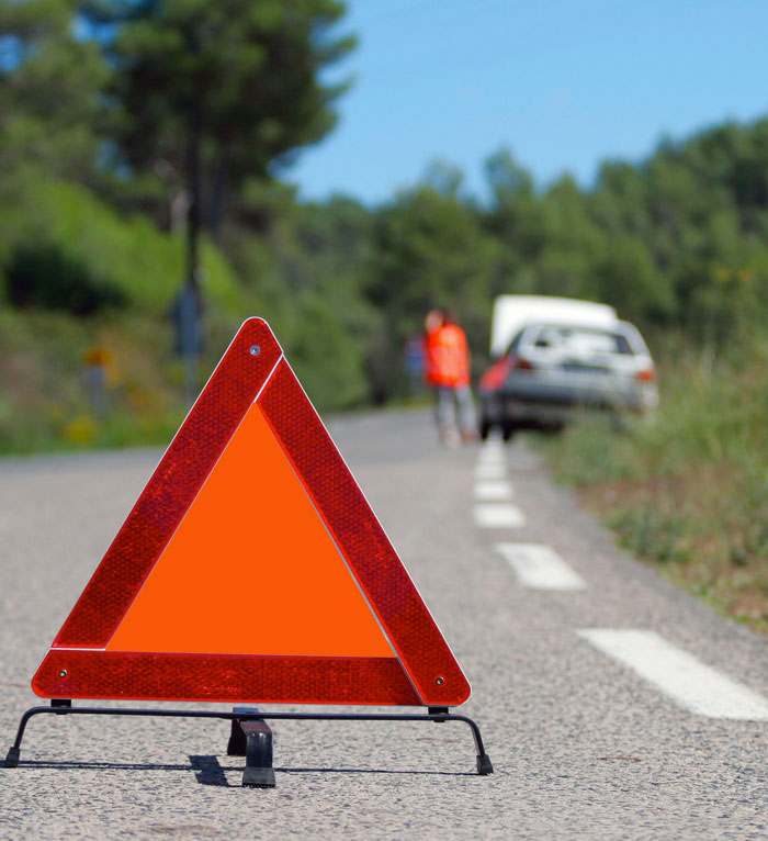 Towing-Service-Largo-Maryland-Traffic-Tow-Truck-Triangle-Roadside Towing-Service-Largo-Maryland-Traffic-Tow-Truck-Triangle-Roadside