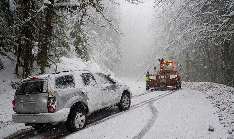 Car-Stuck-in-Snow-J-and-L-Towing-5 Car Stuck In Snow Upper Marlboro