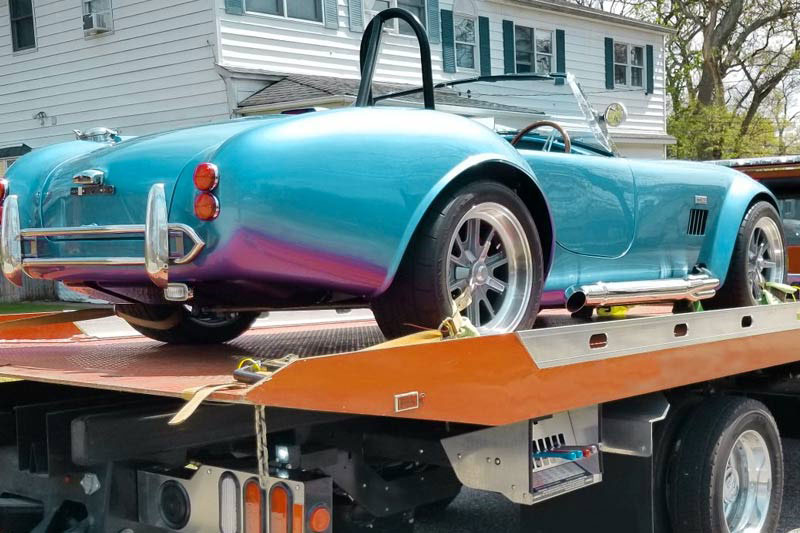 Lothian-Tow-Truck-Classic-Car-Towing Lothian Tow Truck