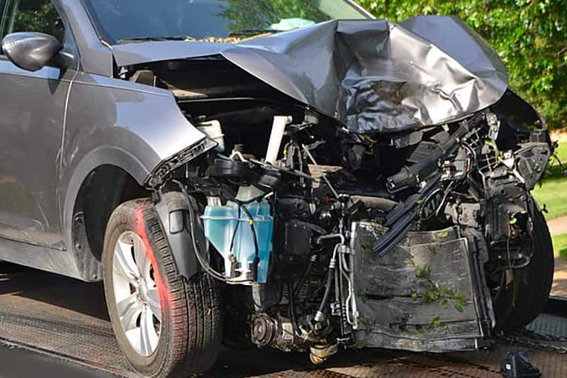Electric-Vehicle-Towing-Accident-Towing Electric Vehicle Towing