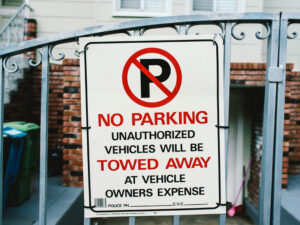 Apartment Towing No Parking Sign on Gate J & L Towing Service Upper Marlboro Maryland